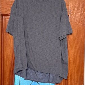 Lululemon Back in Action Short Sleeve Shirt women’s 20 grey